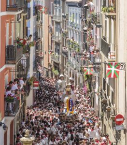sanfermín, sanfermines, vivasanfermin, gorasanfermin, sanferminfestival, festival of san fermin, post office, estafeta street, running of the bulls, running with the bulls, bullrun, bullruning, bucket list, bucketlist, hemingway, pamplona, navarre, iruña, iruna, festival, folklore, sanfermines, bucket list, pamplona, pamplona, pamplona, pamplona, pamplona